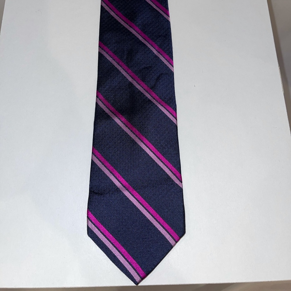 346 Brooks Brothers tie